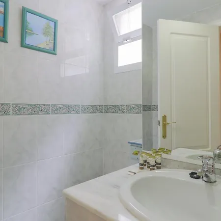 C64 - Nogalera 2 Bedroom Retro Daire *